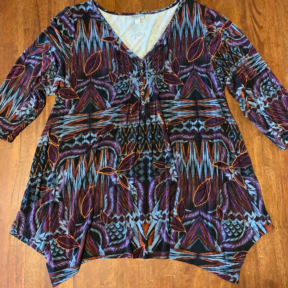 Avenue Pintuck Shark Bite Tunic Top Size 18/20